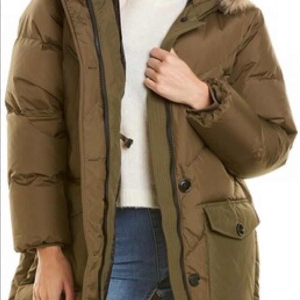 WOOLRICH LOGO DOWN PARKA. NWT